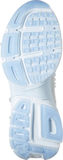 V2K Run Sneaker