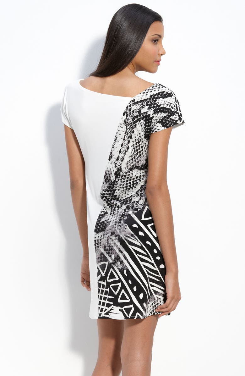  Donna Morgan Asymmetrical Print Jersey Shift Dress, Alternate, color, 