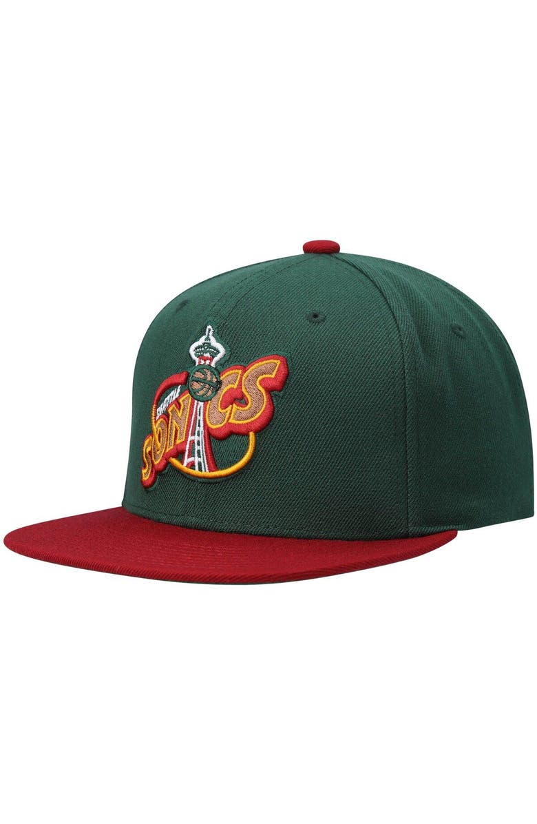 Mitchell & Ness Men's Mitchell & Ness Green/Red Seattle SuperSonics Hardwood Classics Team Two-Tone 2.0 Snapback Hat, Main, color, Green