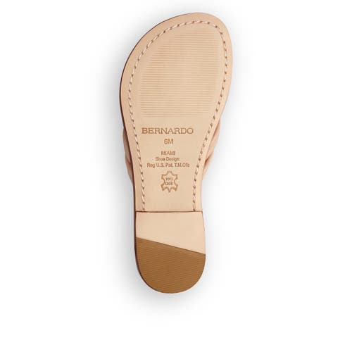 Bernardo Footwear Miami Thong Sandal In Blush