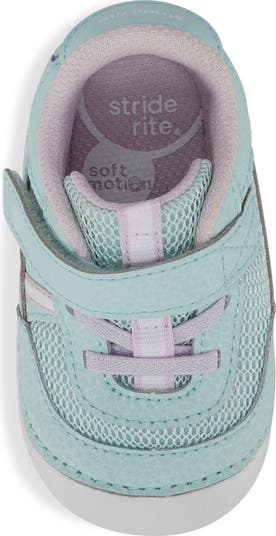 Apollo Soft Motion<sup>™</sup> Sneaker