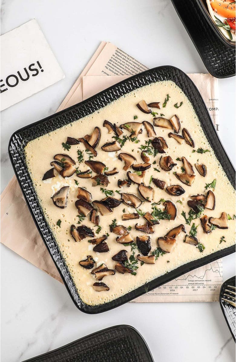 Stone Lain Olivia Stoneware 4-Piece Dinner Plate Set, Alternate, color, Black