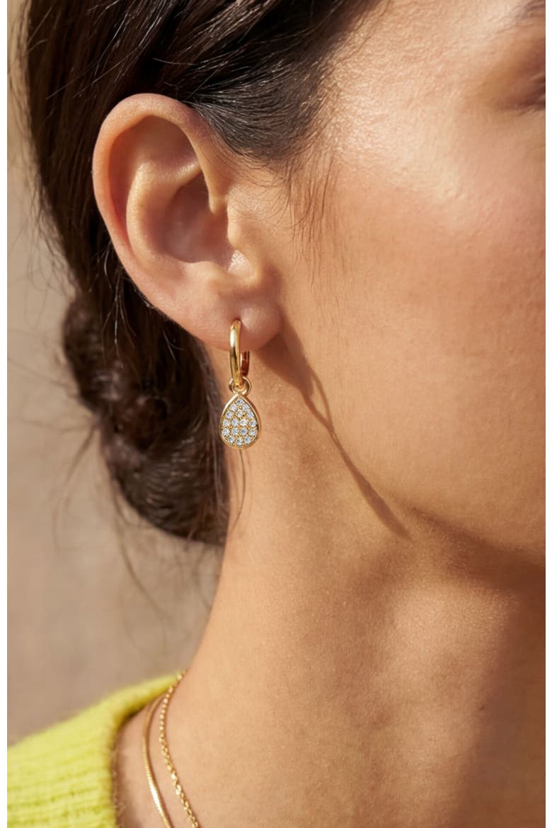 Elisa Reversible Huggie Hoop Earrings, Alternate, color, Gold
