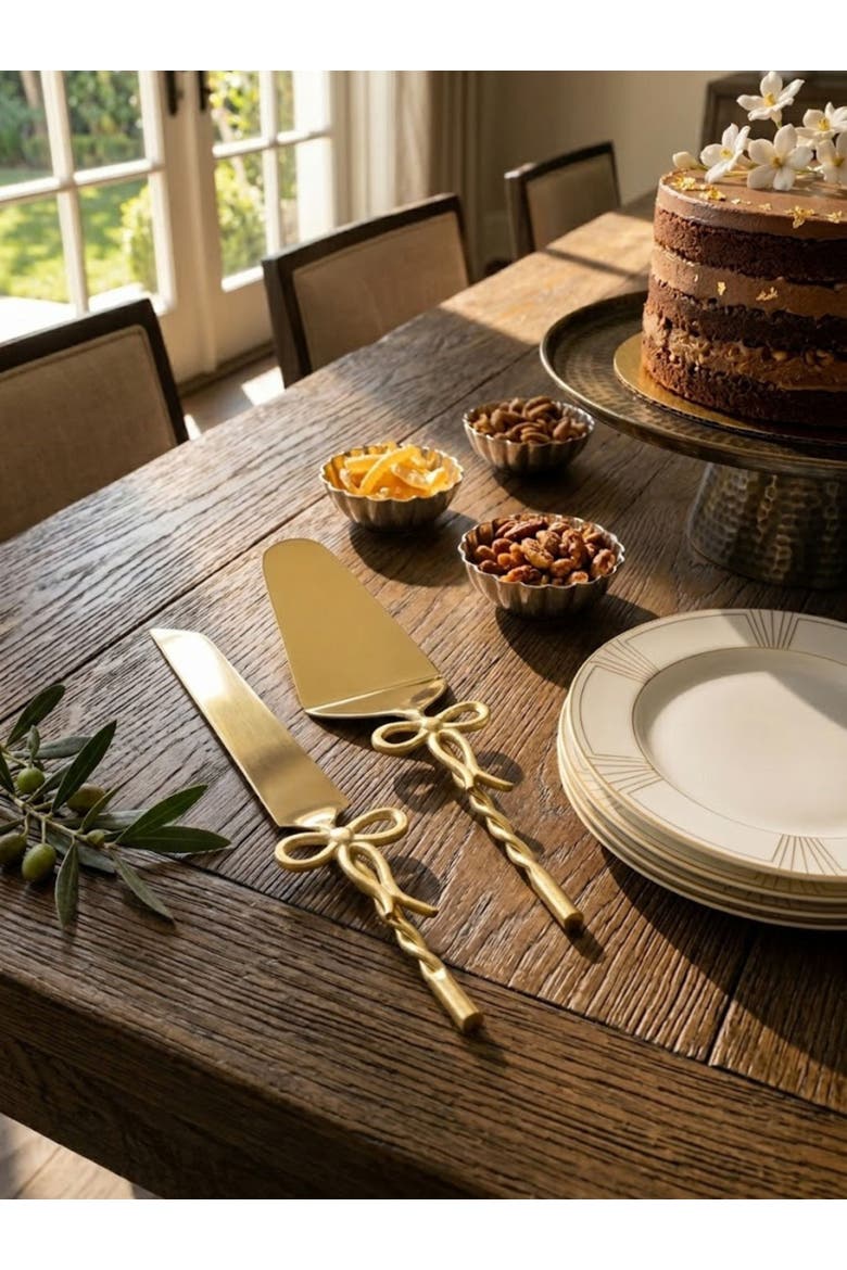 Imperial Cake Servers, Alternate, color, Gold