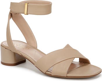 Noel Sandal