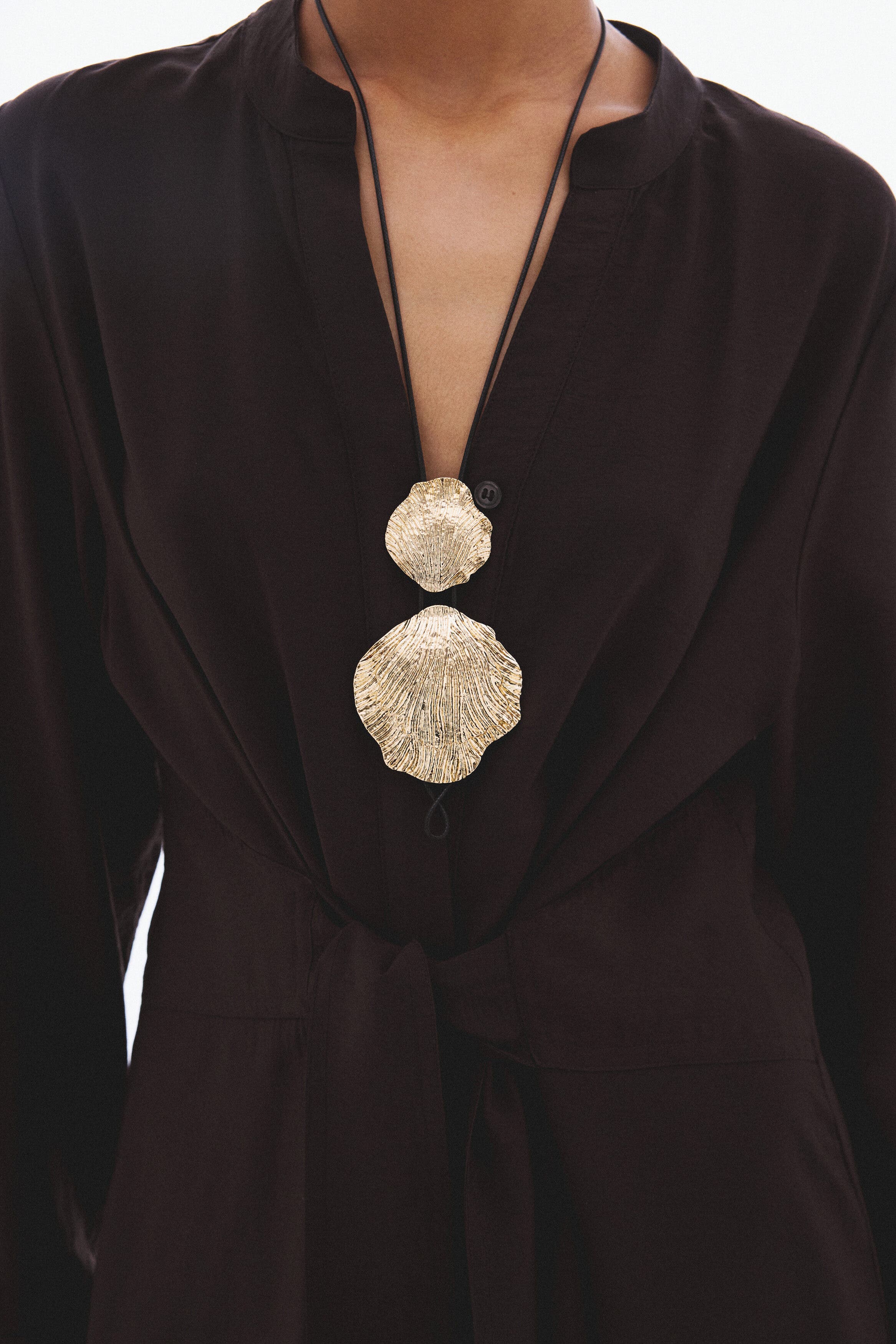 Tie-belt dress - image 2