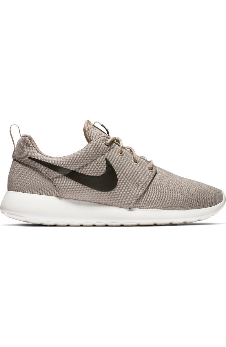 Nike Roshe One Running Shoe, Main, color, 205 Ltaupe/Black