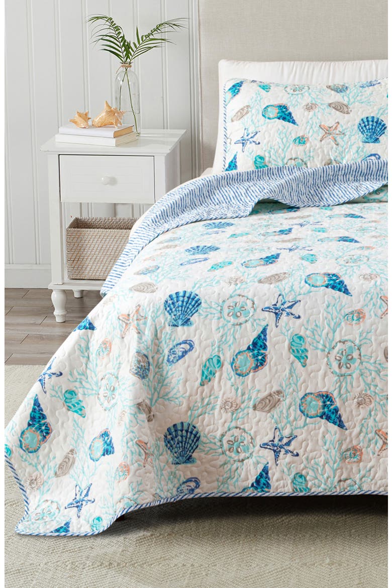 Coastal Seashells Quilt Set, Alternate, color, BLUE CORAL