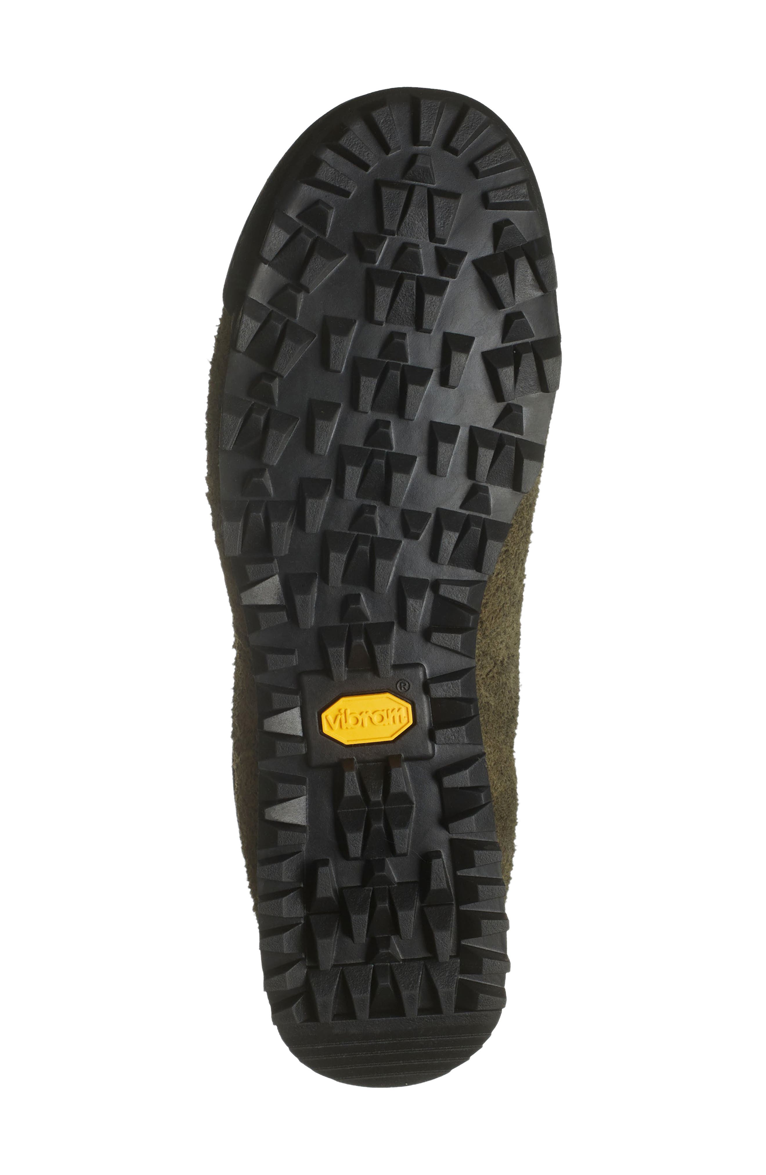 New Balance Gender Inclusive Rainier Hiking Shoe, Alternate, color, 