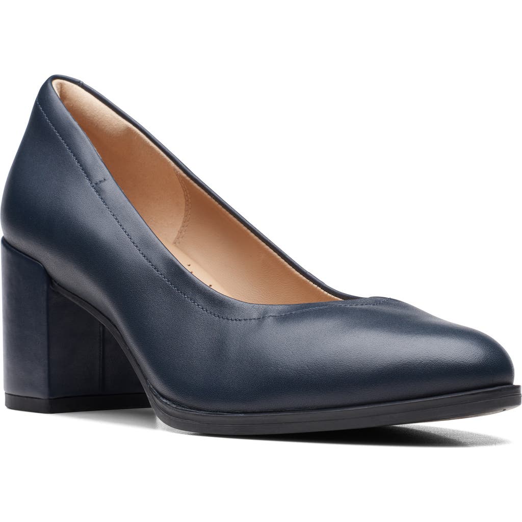 Clarks ® Freva55 Court Pump In Blue