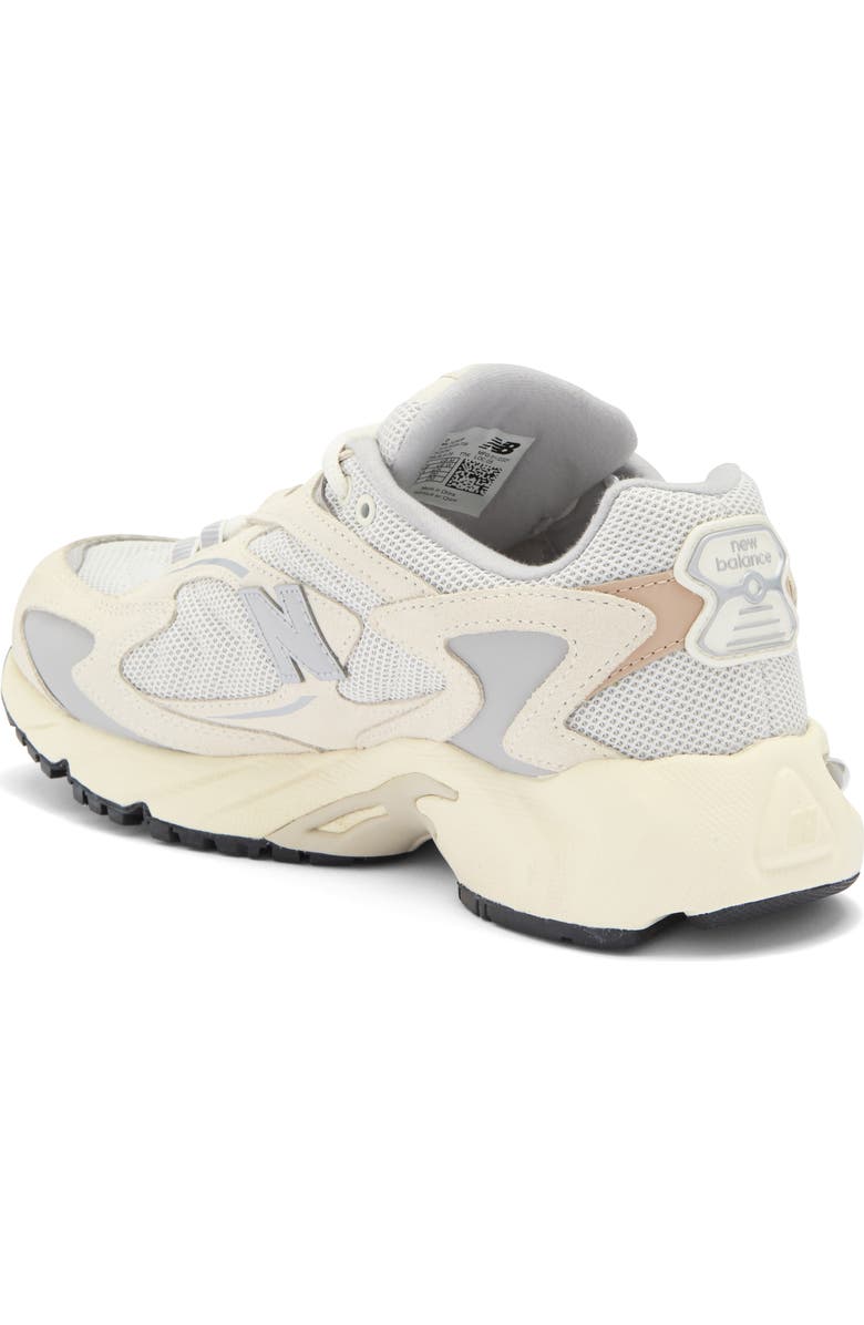 New Balance 725 Sneaker - Extra Wide Width, Alternate, color,