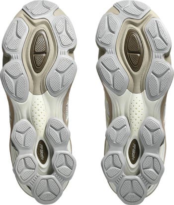 Gender Inclusive GEL-KINETIC FLUENT<sup>™</sup> Sneaker