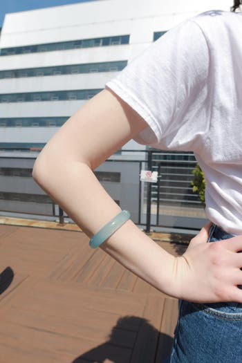 Silk Collection Pool Blue Jade Stone Bangle
