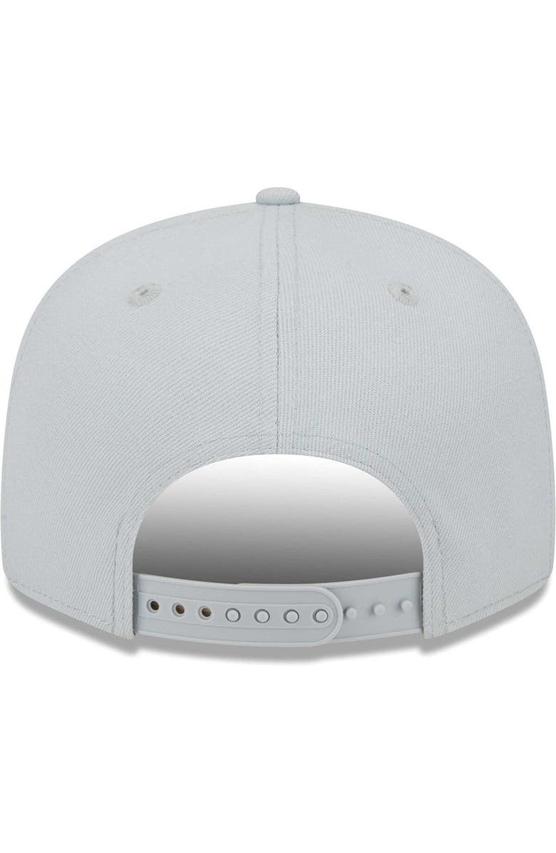 New Era Men's New Era Silver Oakland Raiders Gridiron Classics Main Script 9FIFTY Snapback Hat, Alternate, color, Silver