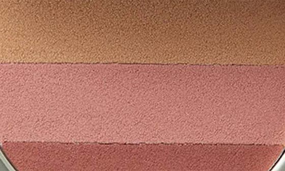 selected LES NUDES