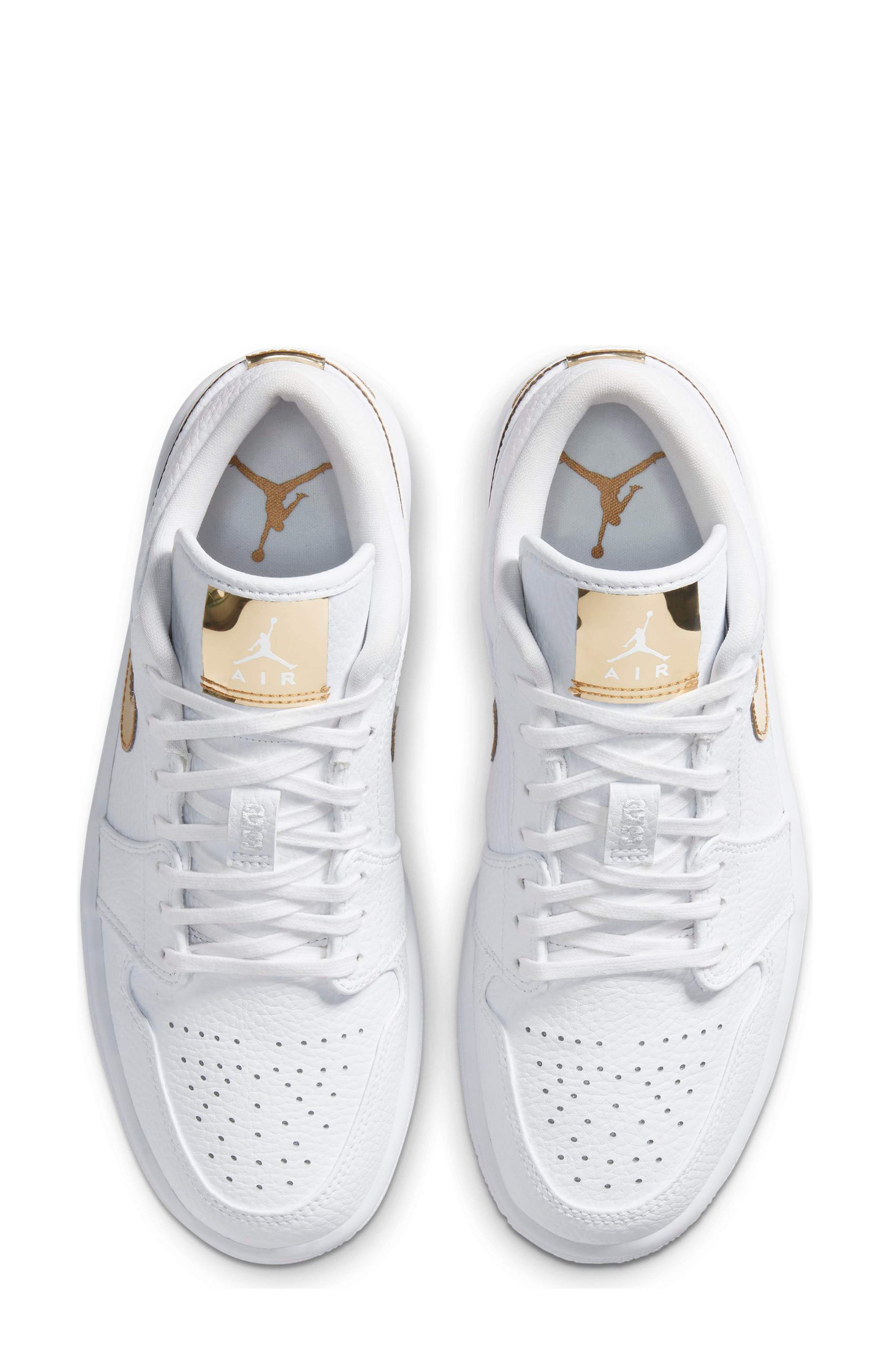 Jordan Nike Air Jordan 1 Low SE Sneaker, Alternate, color, 