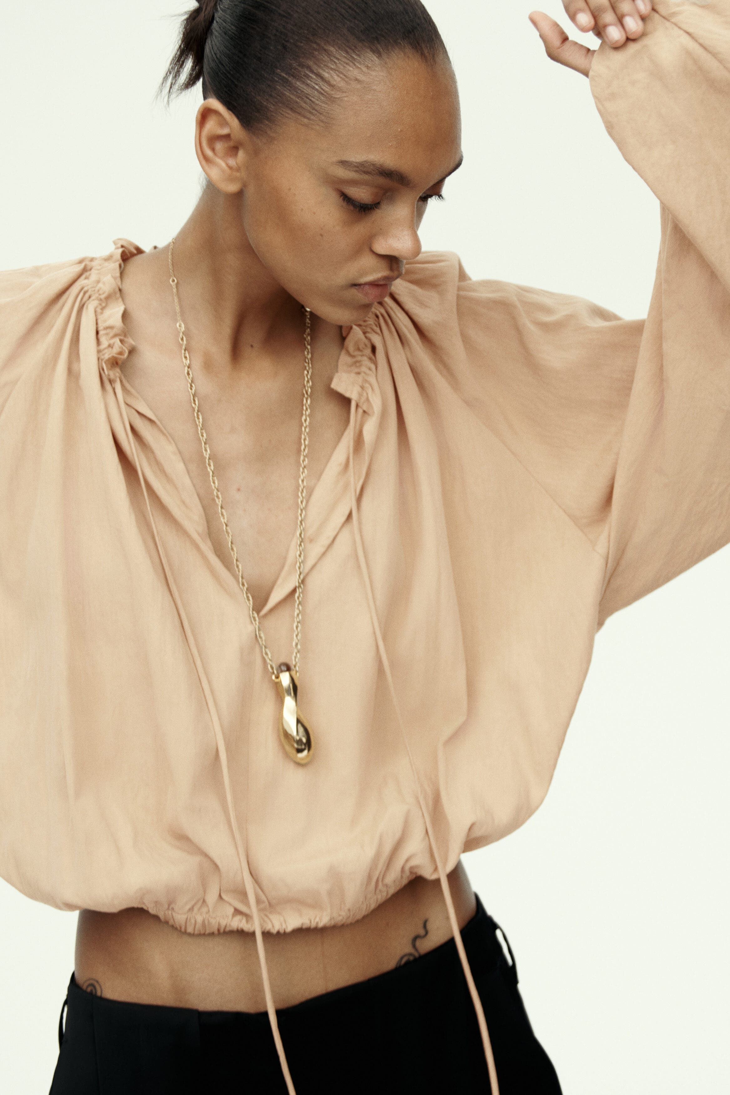 Bubble-hem blouse - image 2