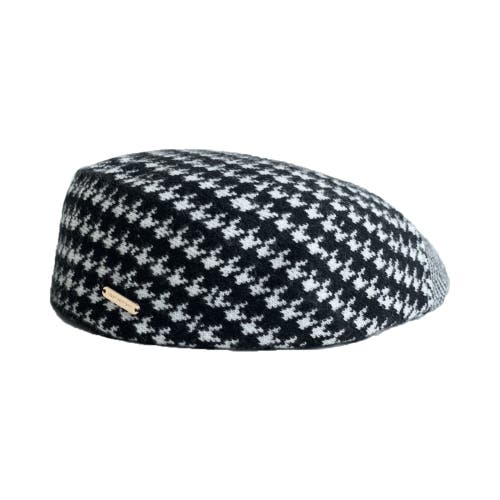Lost Pattern Nyc "houndstooth" Wool-cashmere Beret Hat In Black