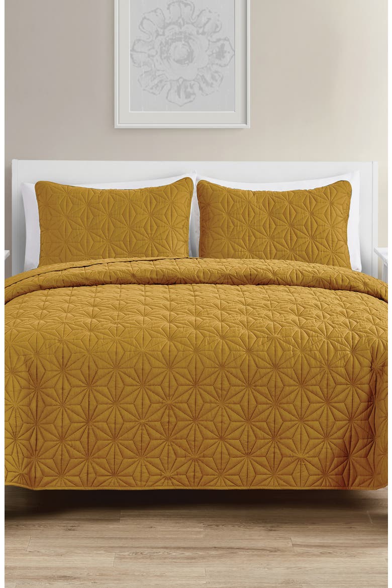 Kaleidoscope Embossed Geometric Quilt Set - King, Alternate, color, GOLD