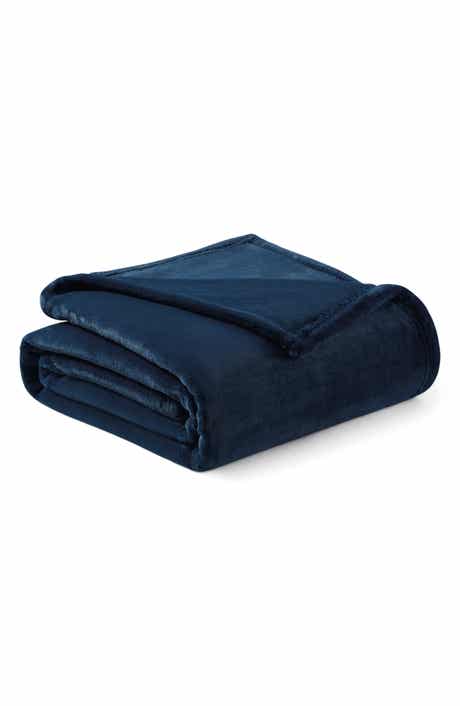 BROOKSTONE Nap Plush Throw Blanket