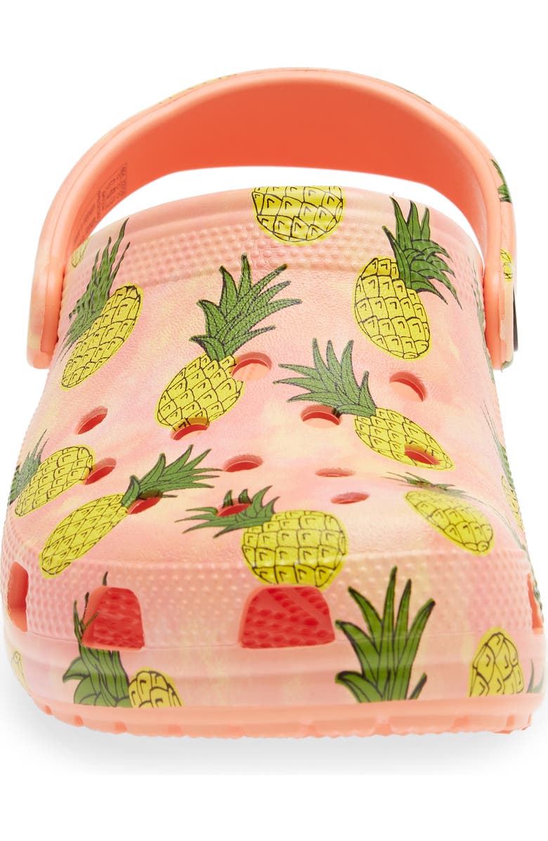 CROCS Classic Retro Resort Clog, Alternate, color,