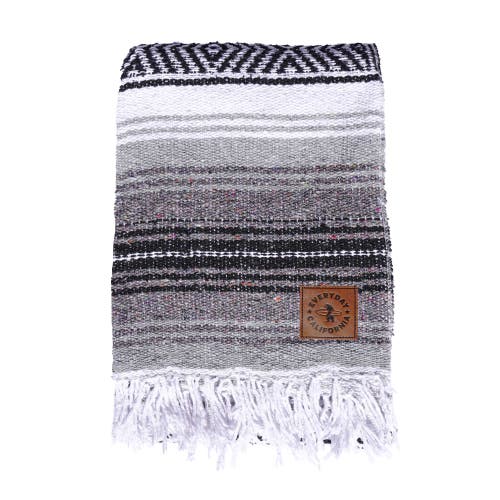 Everyday California Baja Blanket In Red