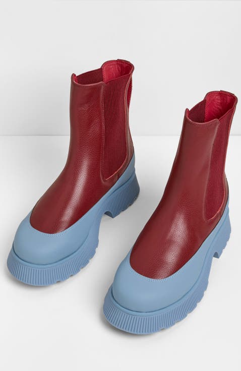 Gwen Mudguard Lug Sole Chelsea Boot