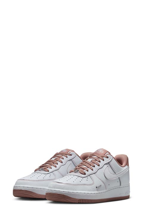 Air Force 1 '07 Sneaker (Women)