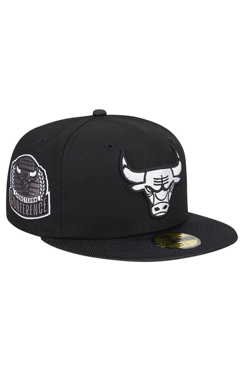 New Era Men's New Era Black Chicago Bulls Active Satin Visor 59FIFTY Fitted Hat, Main, color, 