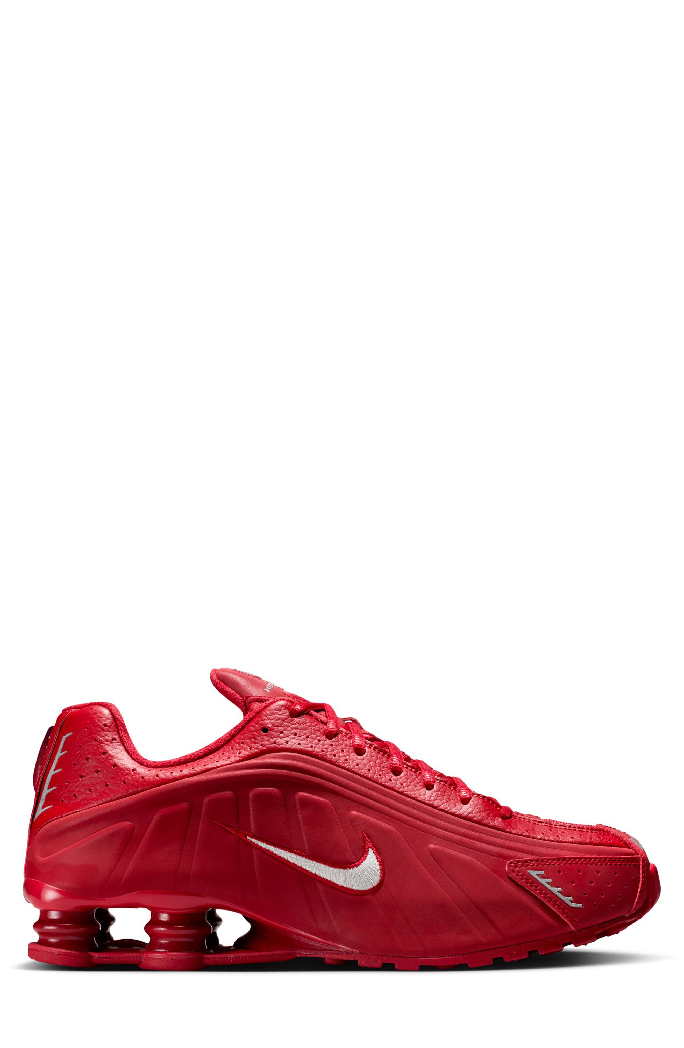 Nike Shox R4 Sneaker, Alternate, color, Gym Red/ Metallic Silver