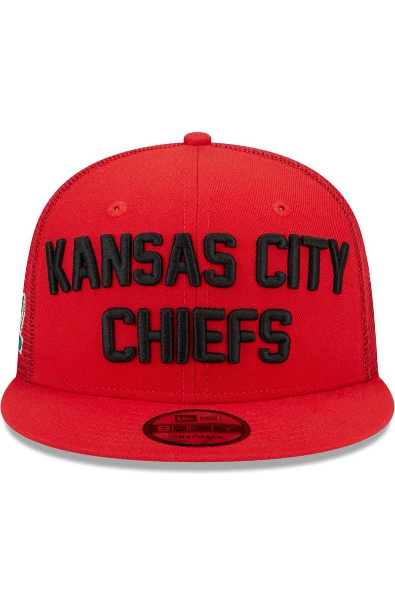 New Era Men's New Era Red Kansas City Chiefs Stacked Trucker 9FIFTY Snapback Hat, Alternate, color,