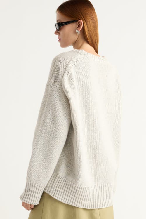 Modern Citizen Archie Deep U-neck Sweater In White