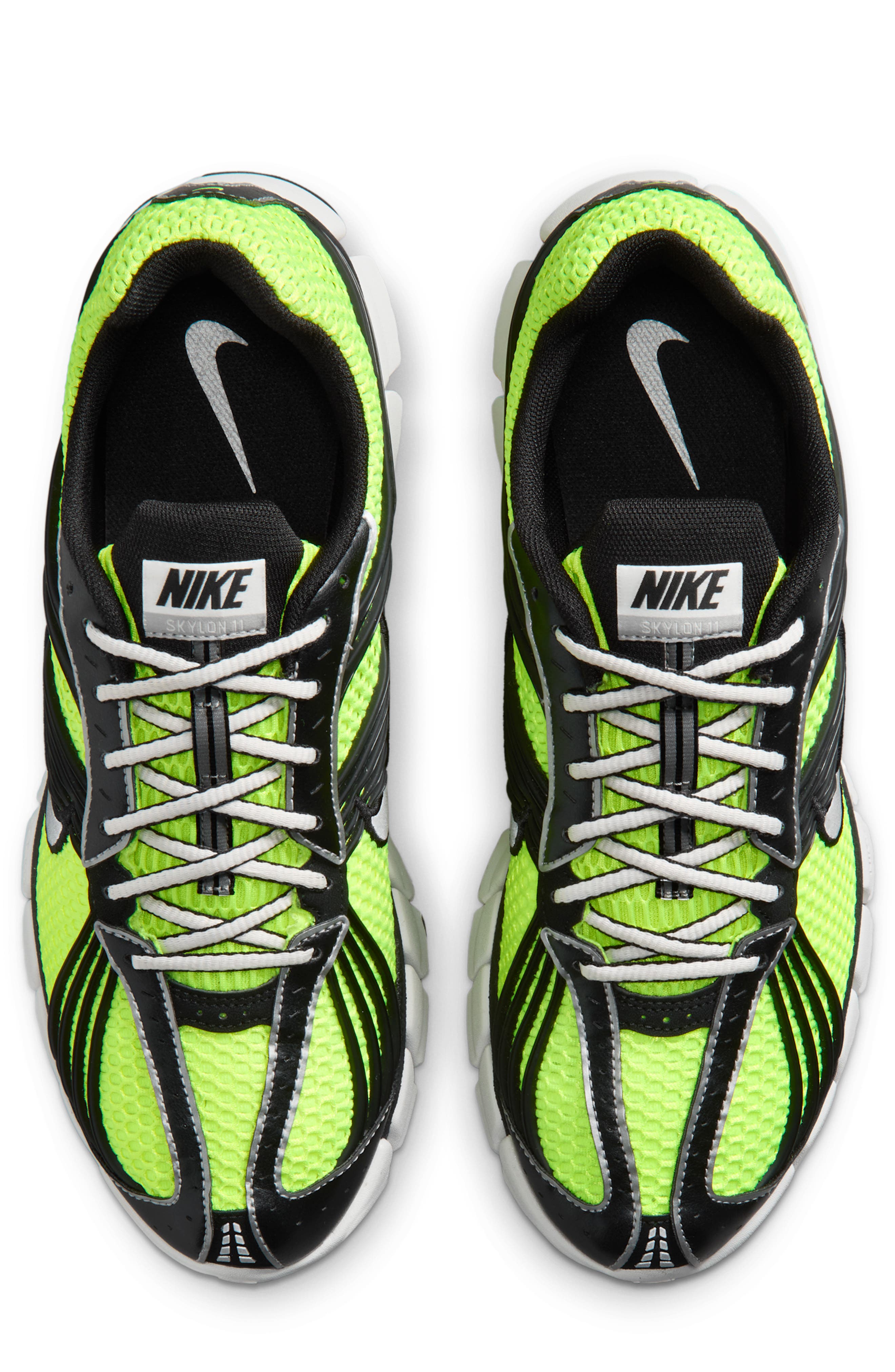 Zoom Skylon 11 Sneaker, Alternate, color, 700 VOLT/M SILV