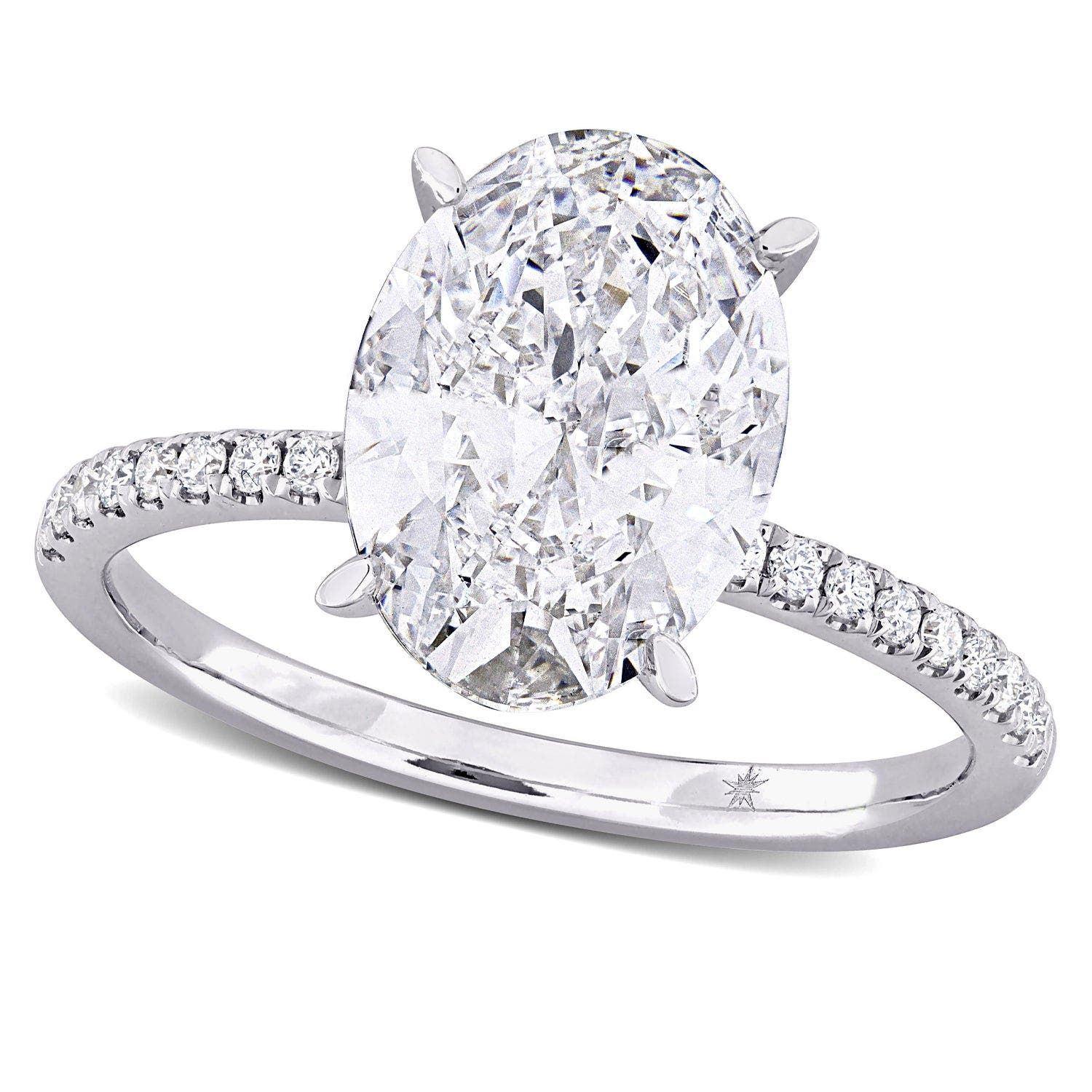 selected 3.16ct/White Gold