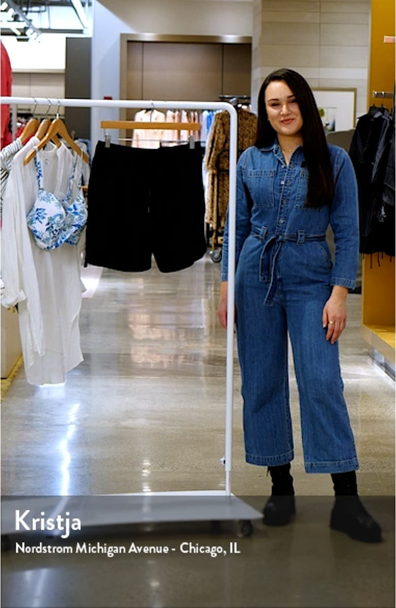 7-Inch Stretch Board Shorts, sales video thumbnail