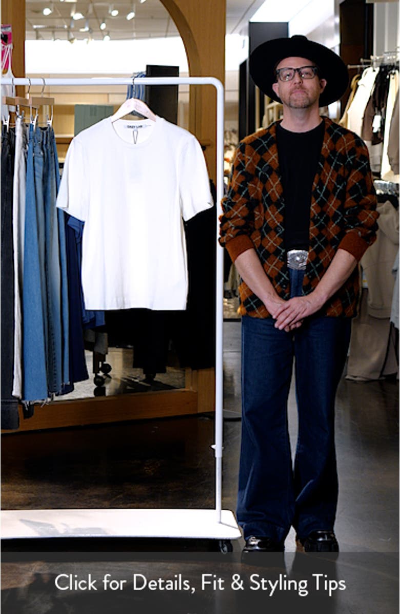 Crewneck T-Shirt, sales video thumbnail