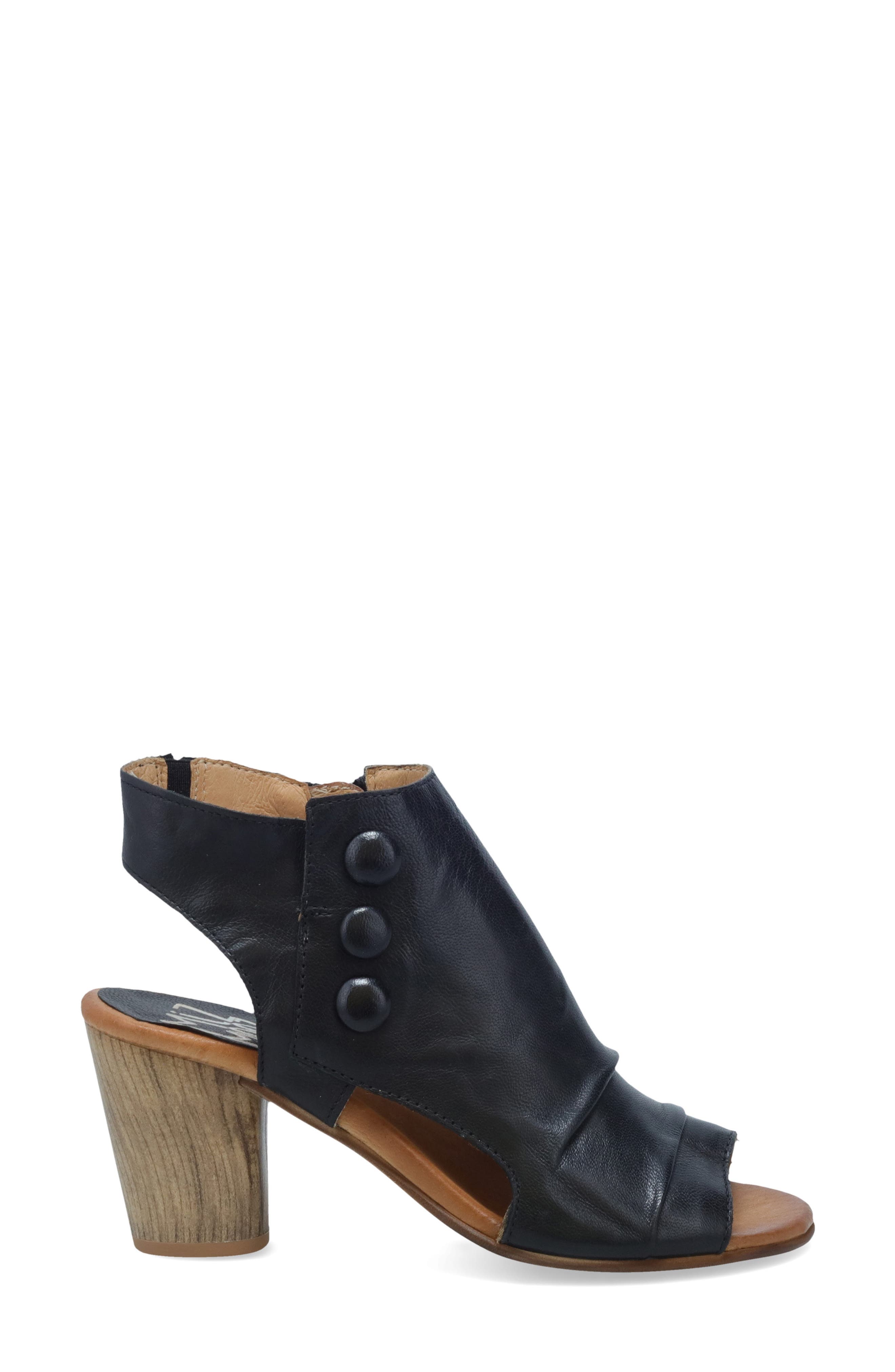 Miz Mooz Bella Slingback Sandal, Alternate, color, 