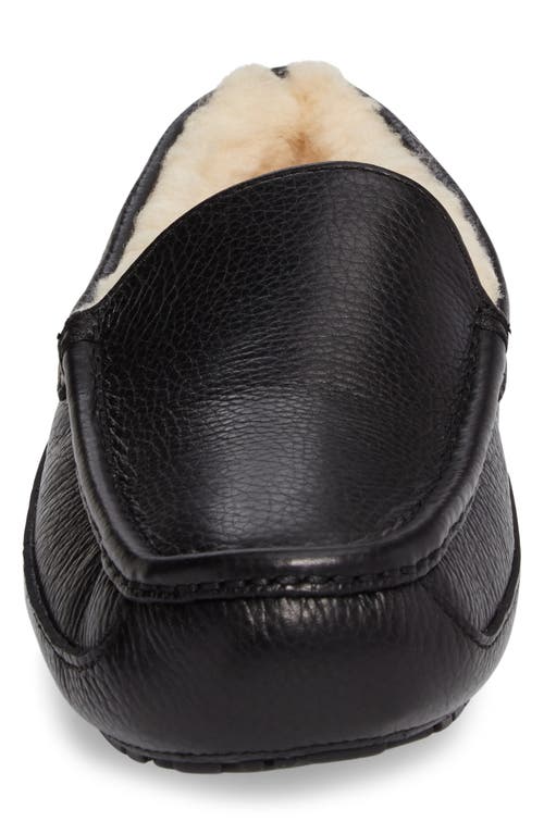 Ugg(r) Ascot Leather Slipper In Black