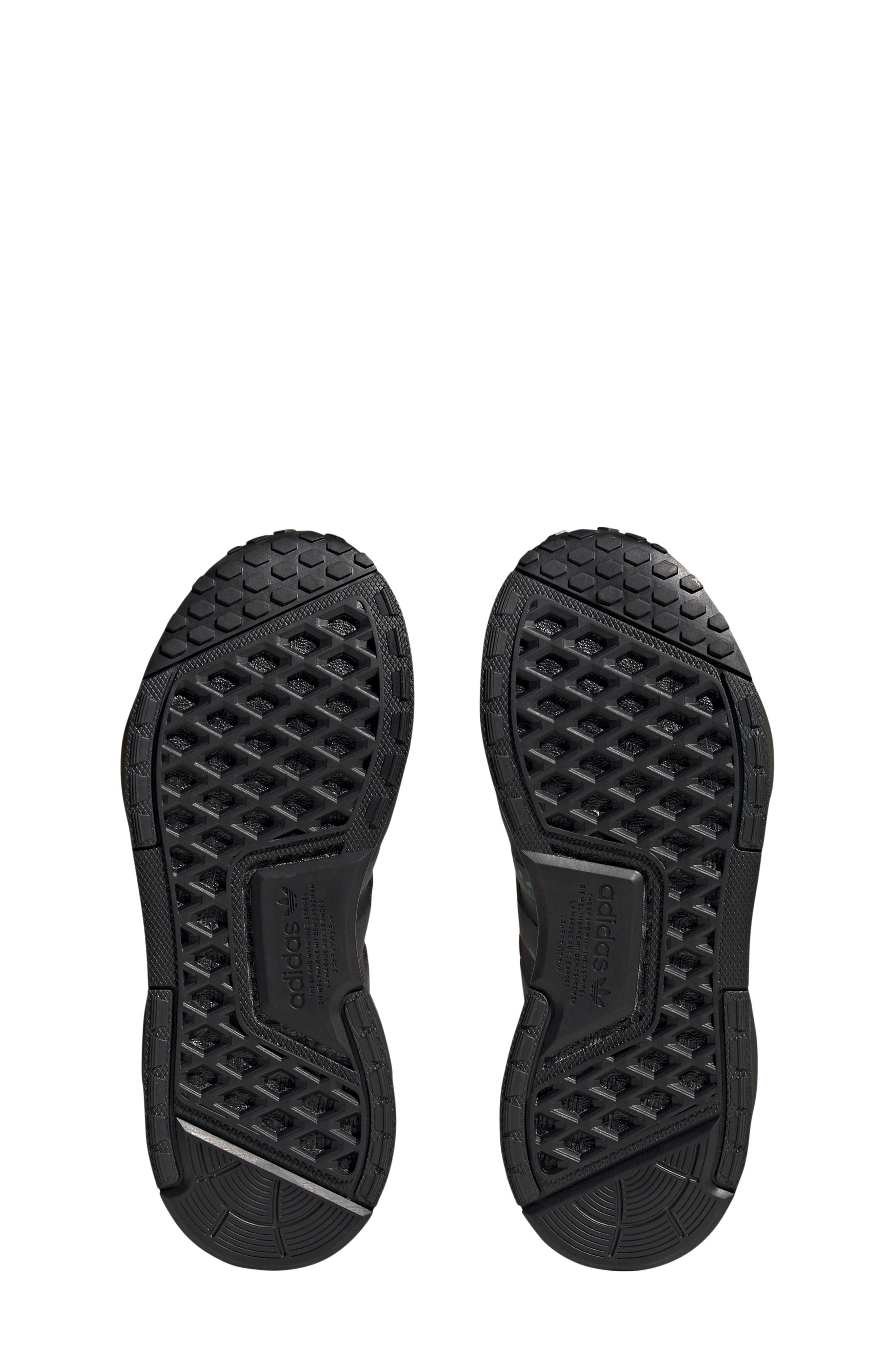 adidas NMD_R1 Sneaker, Alternate, color, 