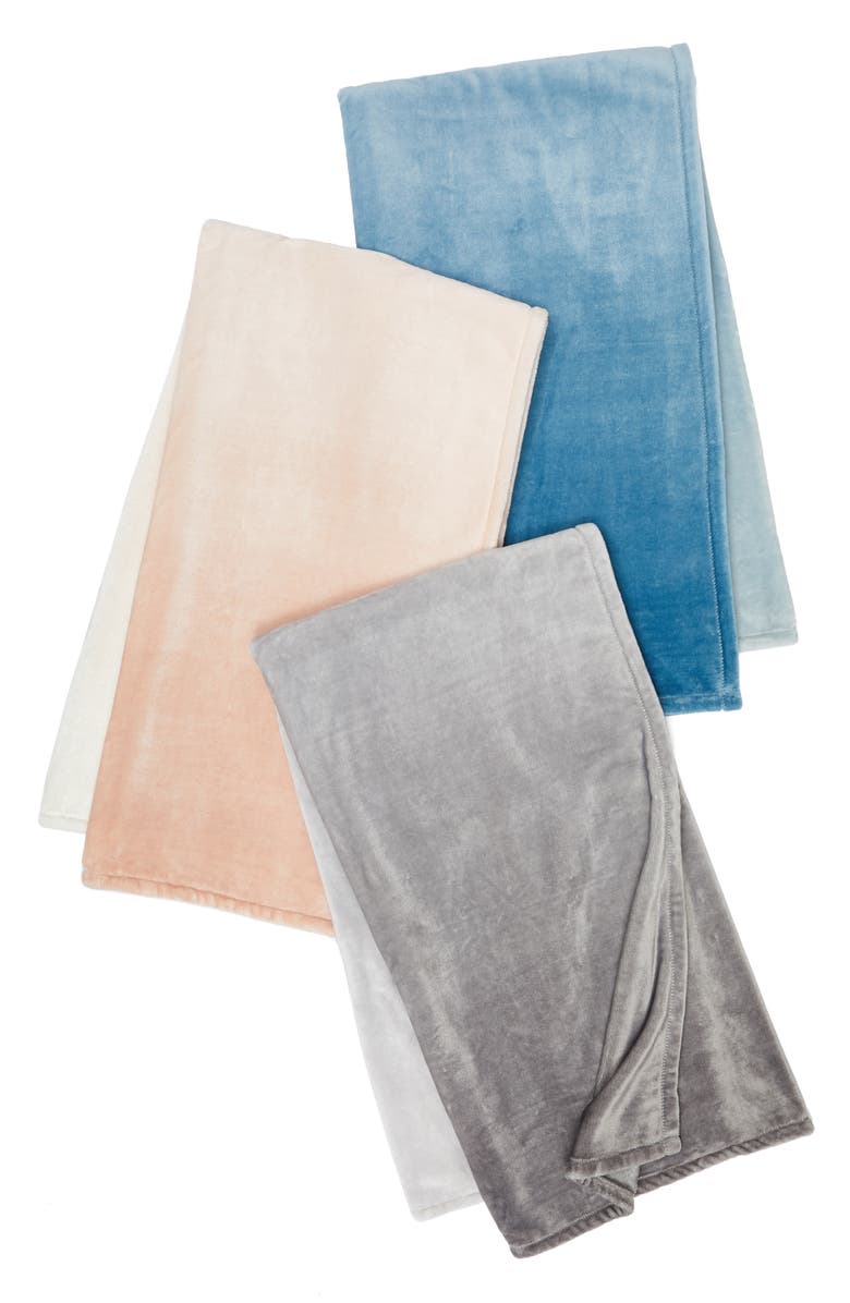 NORDSTROM AT HOME Print Plush Throw Blanket, Alternate, color,