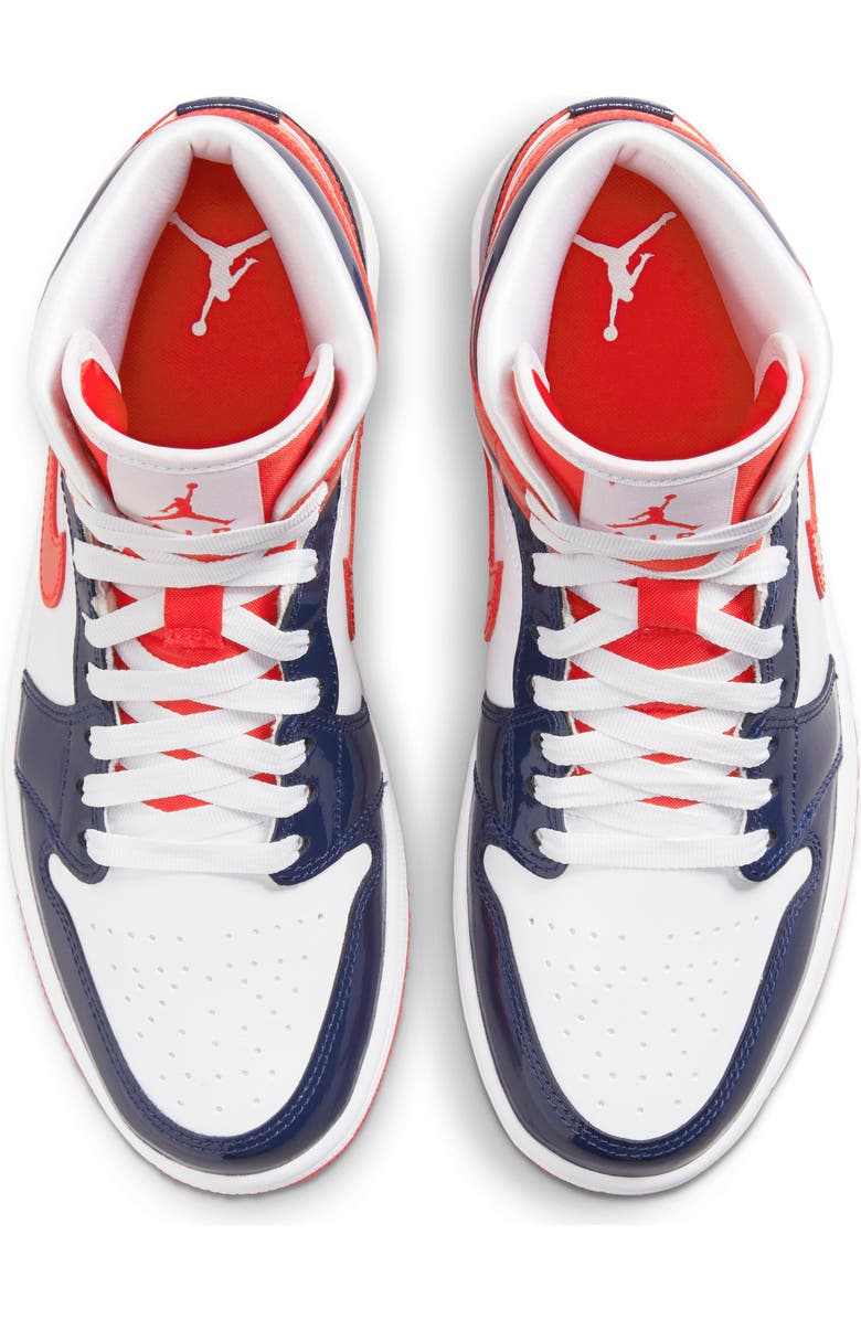 Jordan Air Jordan 1 Mid SE Basketball Shoe, Alternate, color,