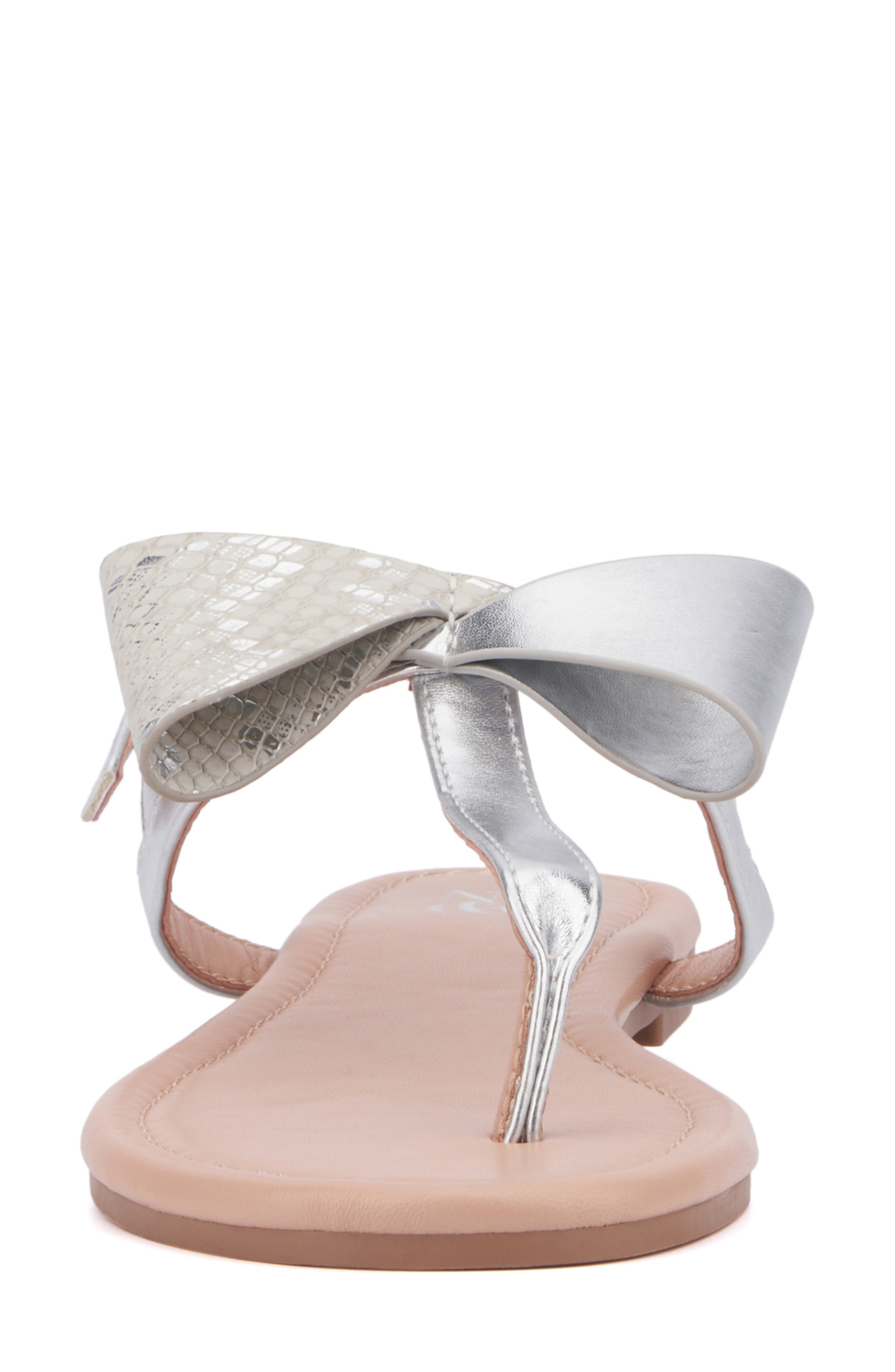 NEW YORK AND COMPANY Abril Thong Sandal, Alternate, color, Silver Combo