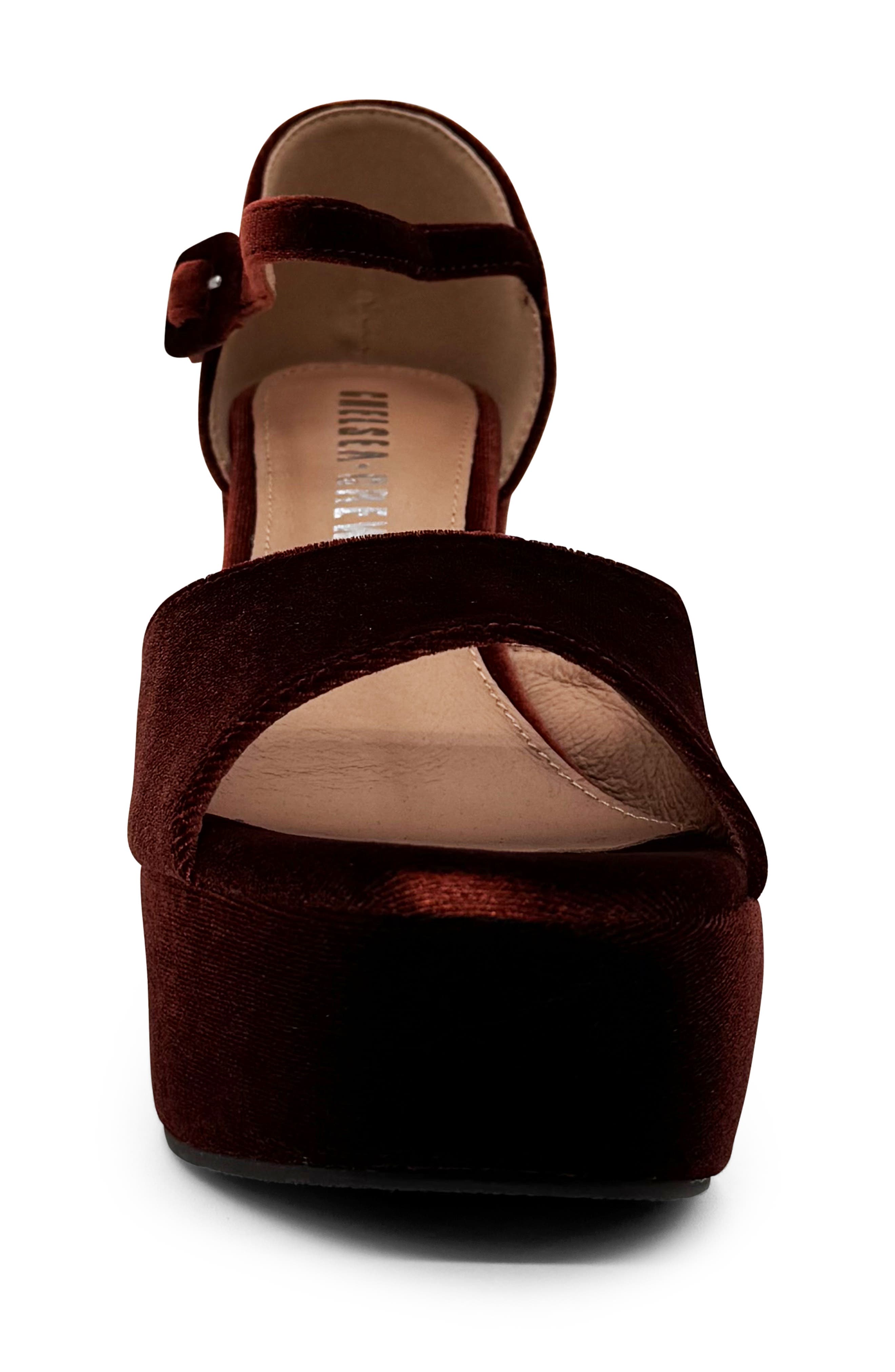 CHELSEA CREW Quill Sandal, Alternate, color, Rust Velvet