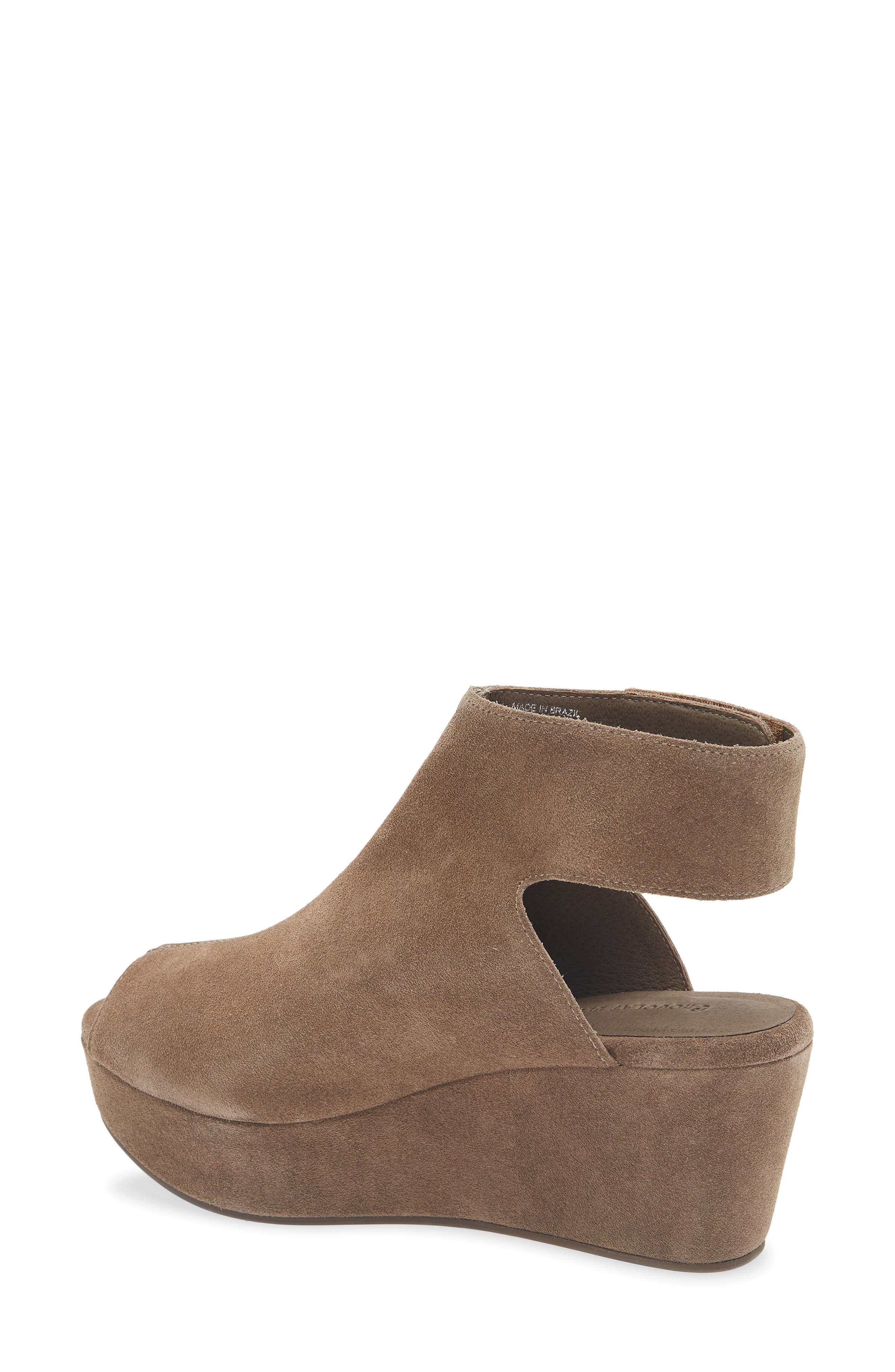 Chocolat Blu Cutout Wedge Sandal, Alternate, color, Dark Taupe