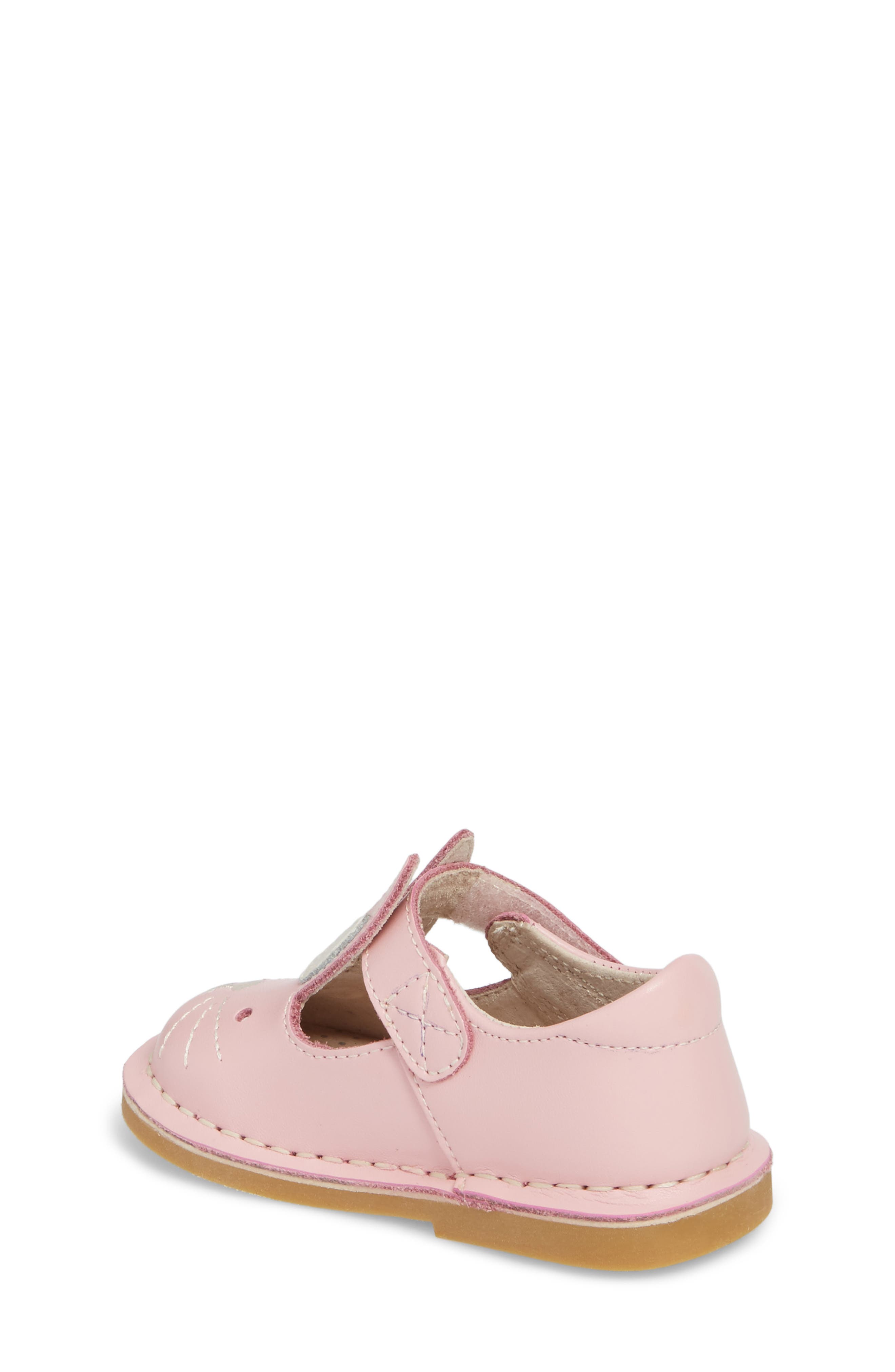 Livie & Luca 'Molly' Mary Jane, Alternate, color, 