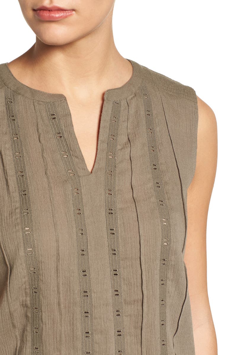 Caslon<sup>®</sup> Lace Trim Sleeveless Ruffle Hem Blouse, Alternate, color,