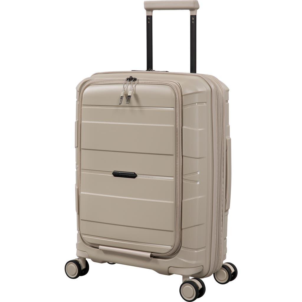 It Luggage Momentous 21-inch Hardside Carry-on Luggage