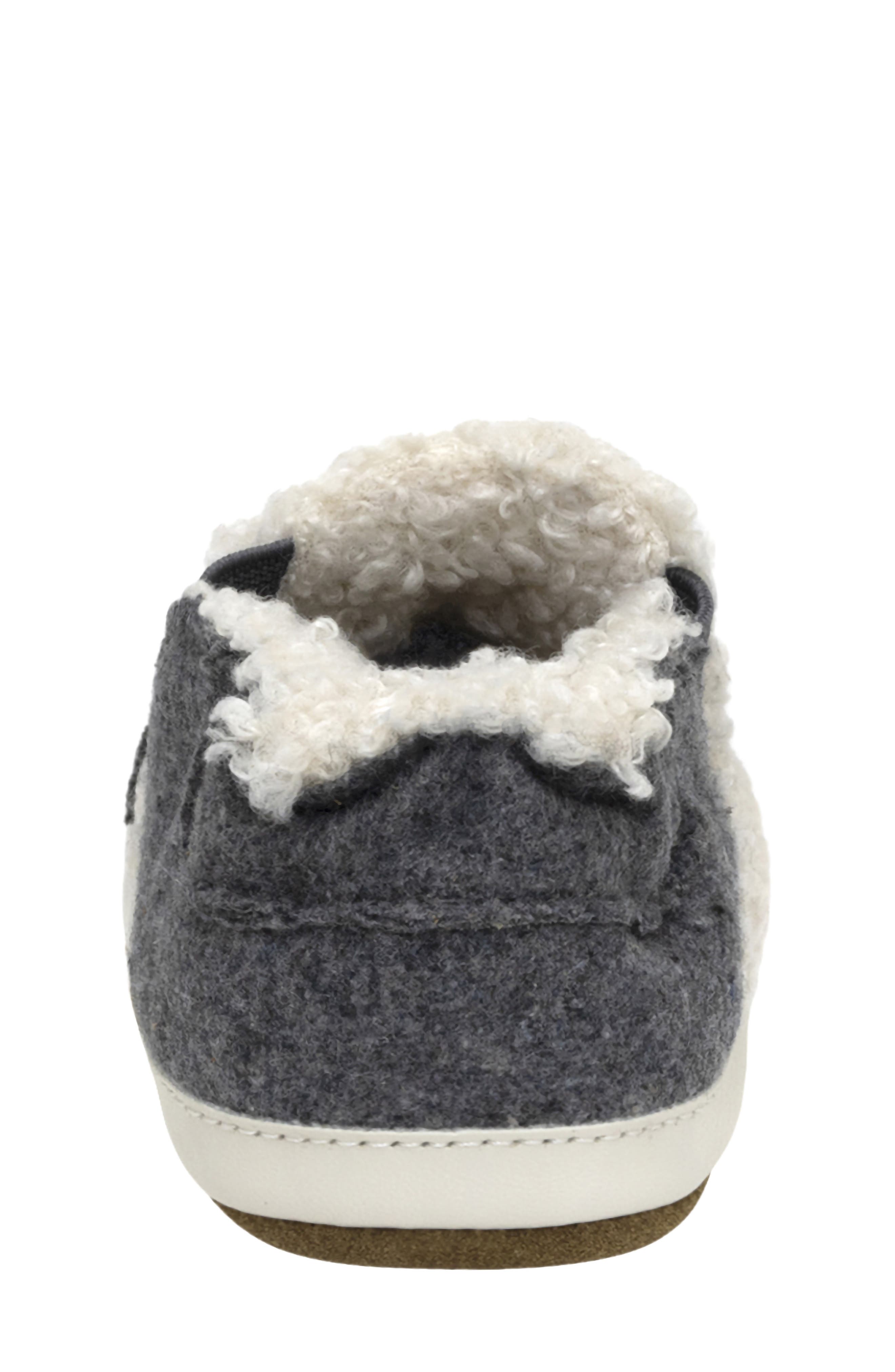 Robeez<sup>®</sup> Sweet Panda Wool Crib Shoe, Alternate, color, Charcoal