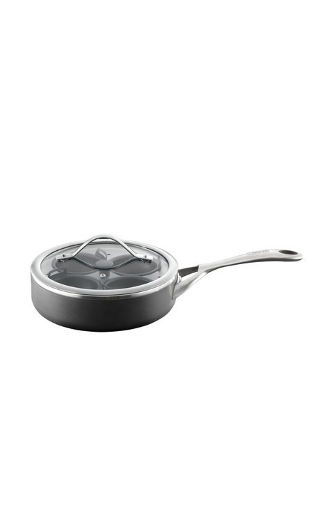 iD3® 4-Egg Poacher with Lid 1.5qt