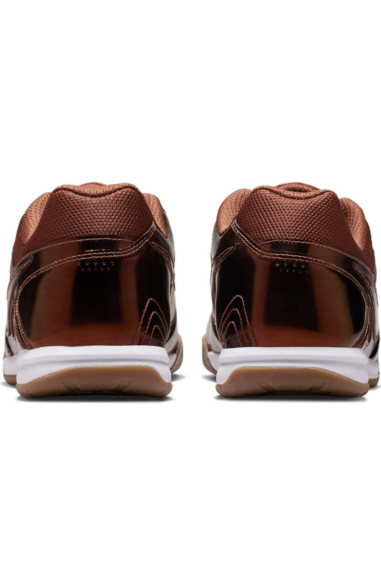 Nike Gato LV8 Soccer Sneaker, Alternate, color, Fauna Brown/ White